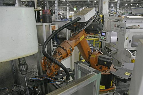 马斯克称Cybertruck投产延迟到2022年末 宝马中国计划收购华晨汽车制造
